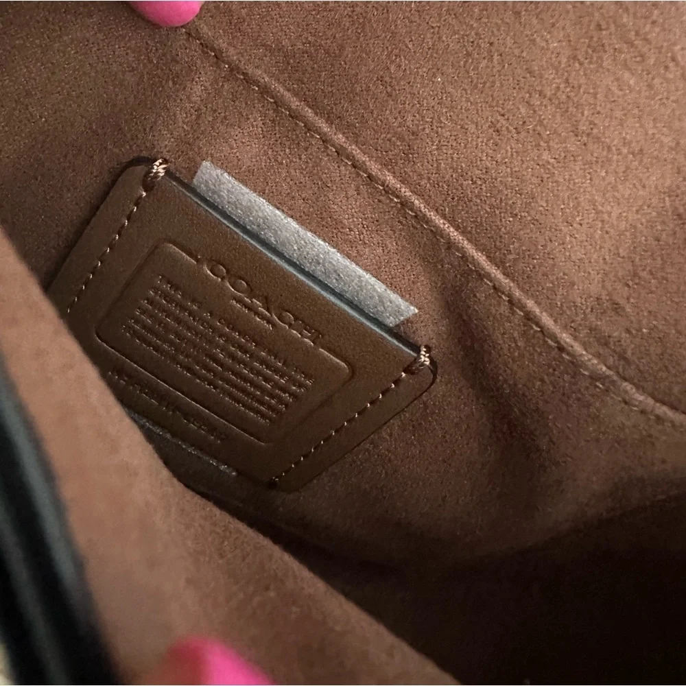 Coach Morgan Saddle Bag 🖤 - Picture 8 of 8